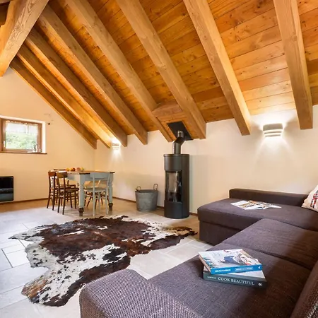 Athili - Villaggio Dei Crodini Alpehytte